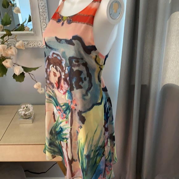 ALICE + OLIVIA Watercolor Faces Dress. Small - Picture 11 of 11